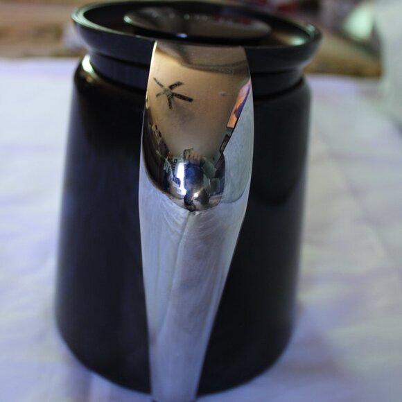 Keurig 2.0 Thermal Coffee Pot Carafe Black Silver 4 Cup 32 Oz Replacement Used - Picture 6 of 10